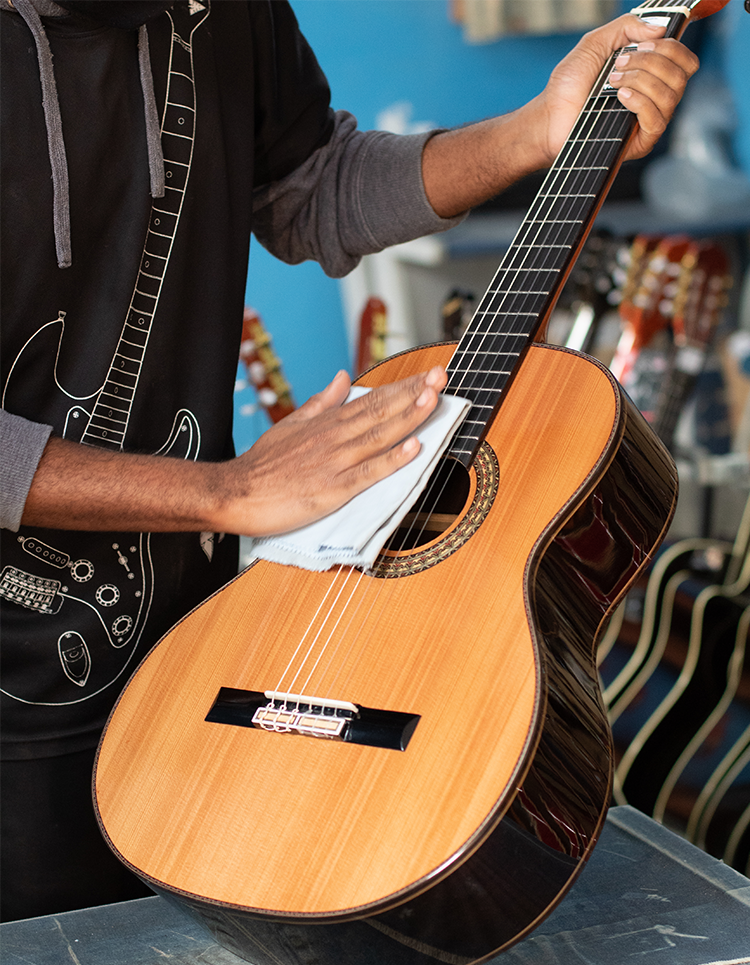 luthier